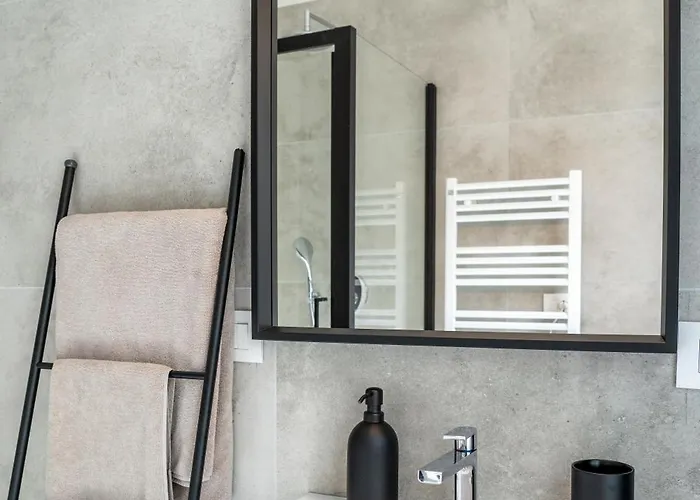 Lussuoso + Palestra Privata Milan